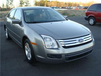 Used Ford Fusion 2009 : $9995