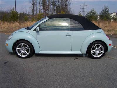 Used Volkswagen NewBeetle 2004 : $8900
