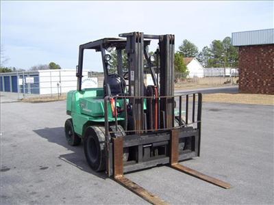 Used Mitsubishi FD40KForklift 2002 : $11895