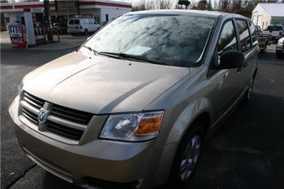 Used Dodge GrandCaravan 2008 : $12900