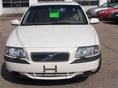 Used Volvo S80 2002 : $6350