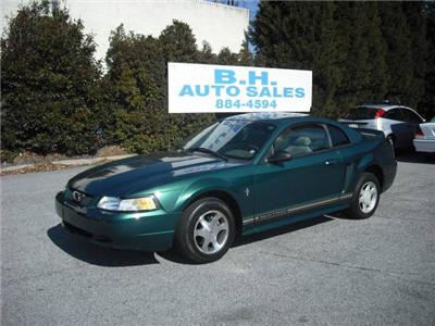 Used Ford Mustang 2000 : $0