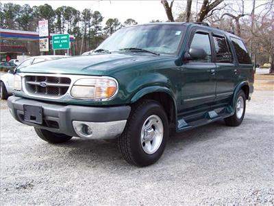 Used Ford Explorer 1999 : $3995