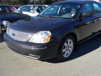 Used Ford FiveHundred 2007 : $0