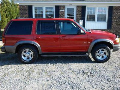Used Ford Explorer 1999 : $3950
