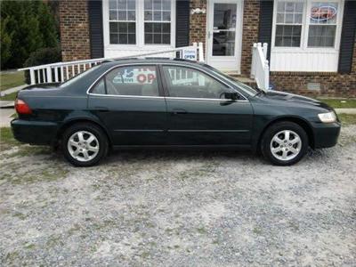 Used Honda Accord 2000 : $5995