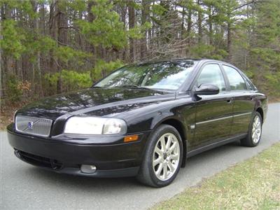 Used Volvo S80 2003 : $8600