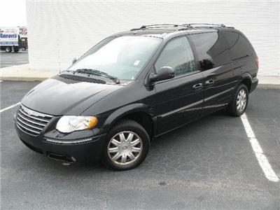 Used Chrysler TownandCountry 2006 : $8988
