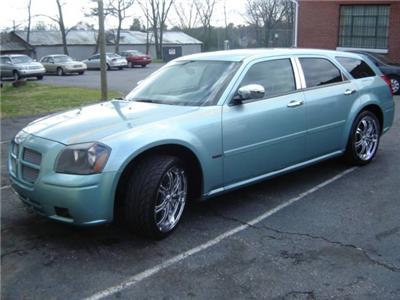 Used Dodge Magnum 2005 : $12788