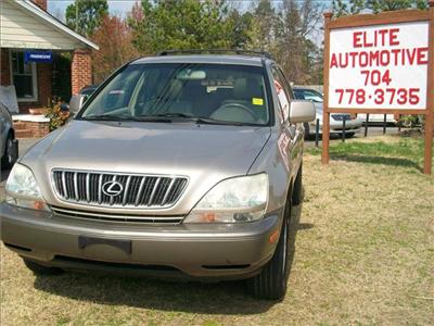Used Lexus RX300 2001 : $8995