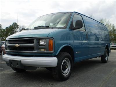 Used Chevrolet Express 1999 : $7950