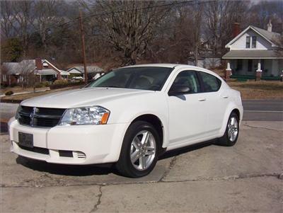 Used Dodge Avenger 2008 : $11995