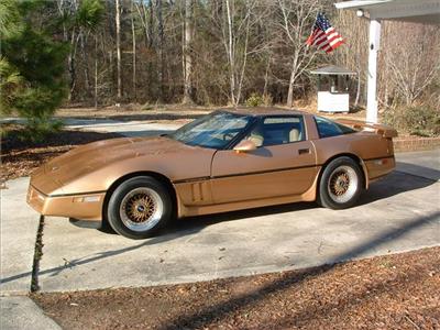 Used Chevrolet Corvette 1984 : $12500