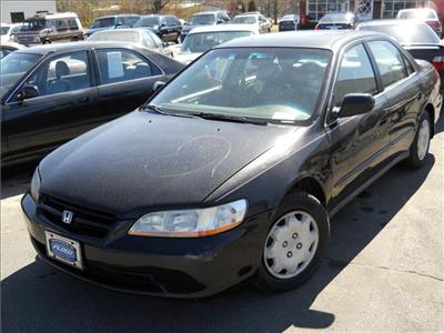 Used Honda Accord 1999 : $3500