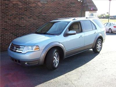 Used Ford TaurusX 2008 : $12995
