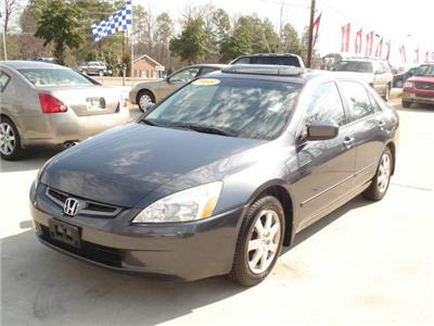 Used Honda Accord 2005 : $10900