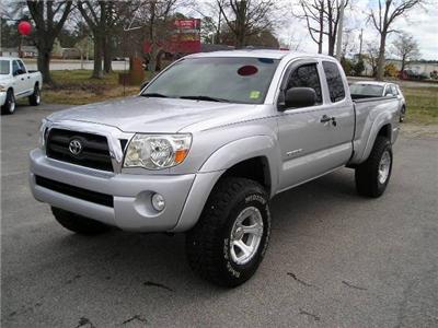 Used Toyota Tacoma 2008 : $23995
