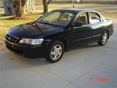 Used Honda Accord 1999 : $6995
