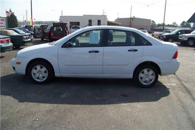 Used Ford Focus 2007 : $8500