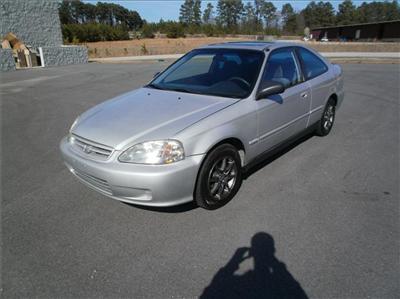 Used Honda Civic 2000 : $3950
