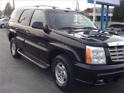 Used Cadillac Escalade 2003 : $10490