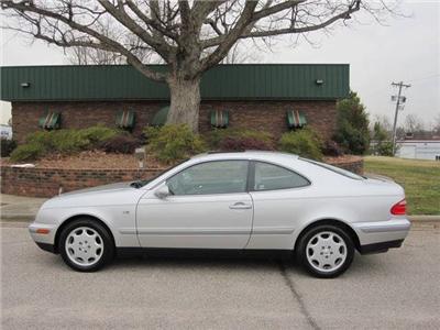 Used Mercedes-Benz CLKClass 1999 : $8895