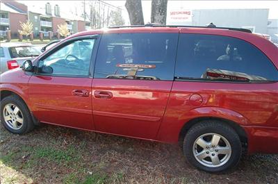Used Dodge GrandCaravan 2005 : $8995