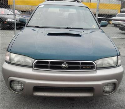 Used Subaru Legacy 1998 : $3999