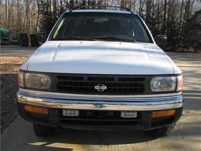 Used Nissan Pathfinder 1998 : $4599