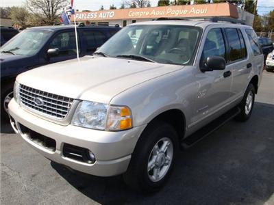 Used Ford Explorer 2005 : $10995