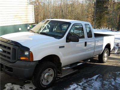 Used Ford F250 2005 : $10995