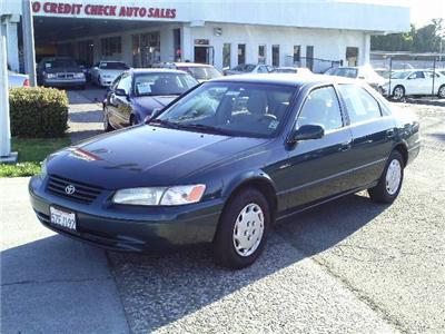 Used Toyota Camry 1998 : $4950