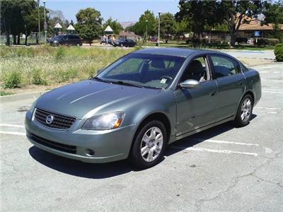 Used Nissan Altima 2005 : $6950