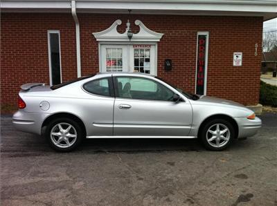 Used Oldsmobile Alero 2003 : $4999