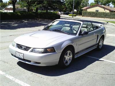 Used Ford Mustang 2003 : $6925
