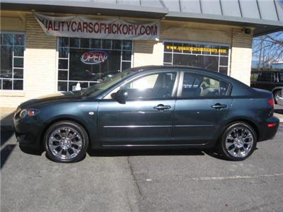 Used Mazda 3 2006 : $8995