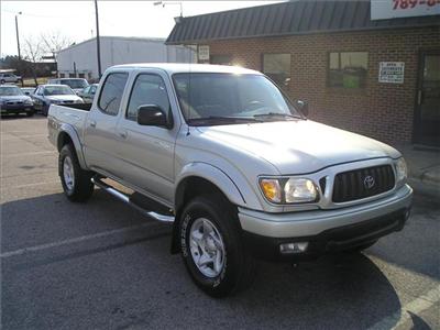 Used Toyota Tacoma 2003 : $13995