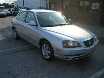 Used Hyundai Elantra 2004 : $3995