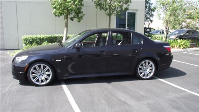 Used BMW 5 series 2008 : $33995