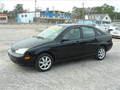 Used Ford Focus 2005 : $6495
