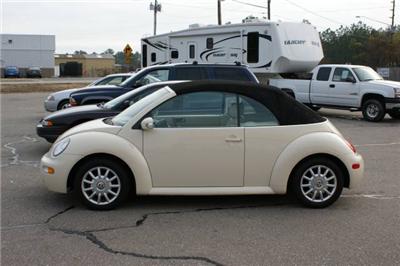 Used Volkswagen NewBeetle 2004 : $0