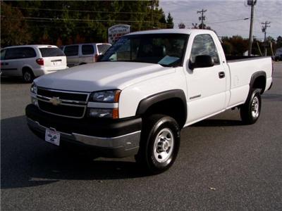 Used Chevrolet Silverado 2005 : $10495