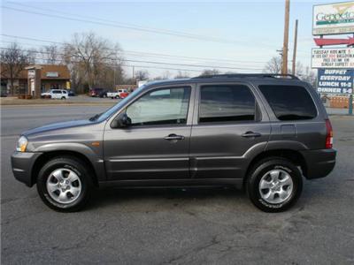 Used Mazda Tribute 2003 : $7450
