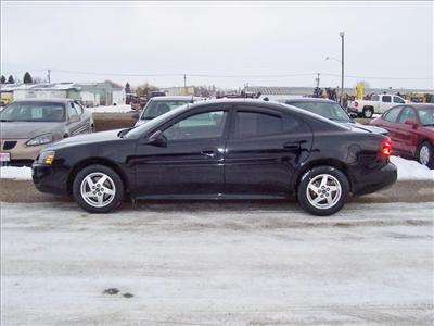 Used Pontiac GrandPrix 2004 : $7990