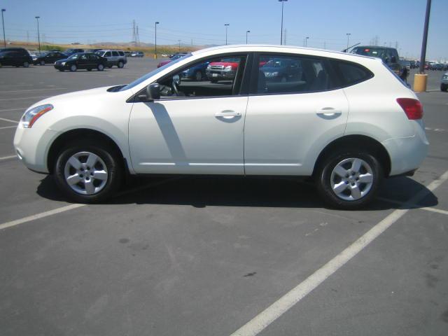 Used Nissan Rogue 2009 : $16977