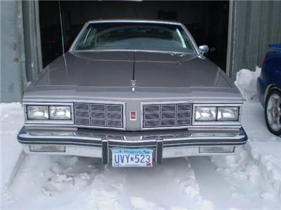 Used Oldsmobile Delta88 1983 : $5499