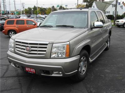 Used Cadillac EscaladeEXT 2002 : $14995