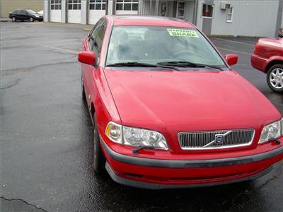 Used Volvo S40 2000 : $5900
