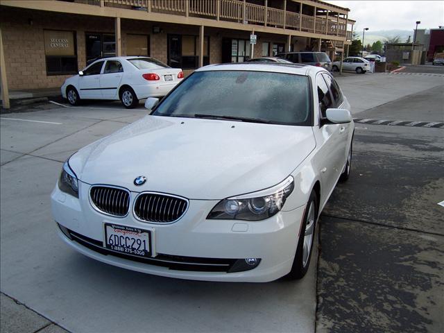 Used BMW 5 series 2008 : $31988