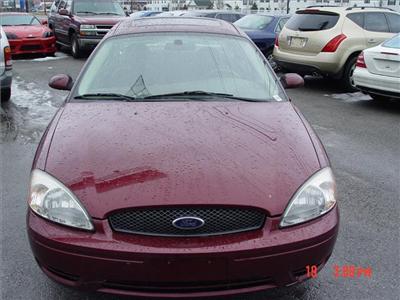 Used Ford Taurus 2004 : $4995